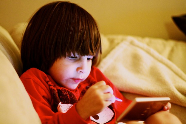 0709 video games online kids 624x415 Yes, Handheld Gaming Consoles are Educational as well as Fun! 
