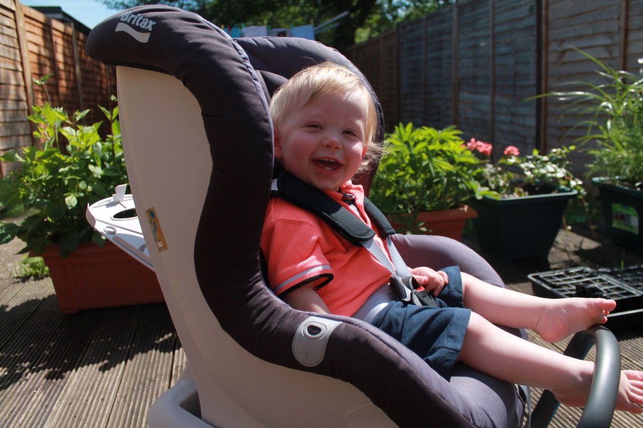 070 Dexters Throne! The BRITAX MAX FIX Rearward Facing Car Seat!