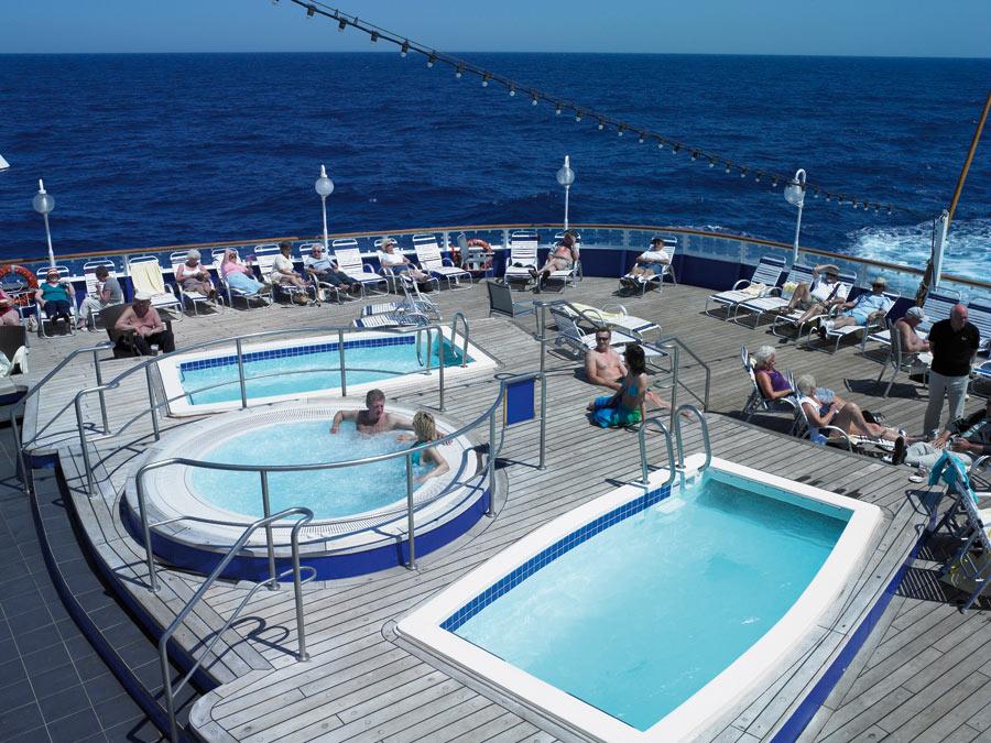 0001Black Watch Jacuzzi 1.jpg Cruising with Children?