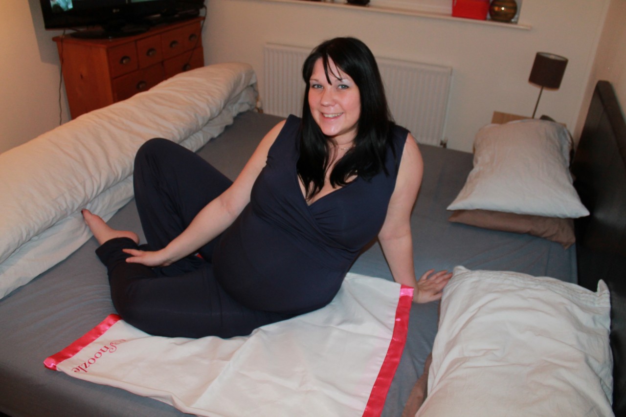 060 Introducing the Snoozle Maternity Slide Sheet!