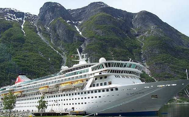 Balmoral Exterior Cruising with Children?