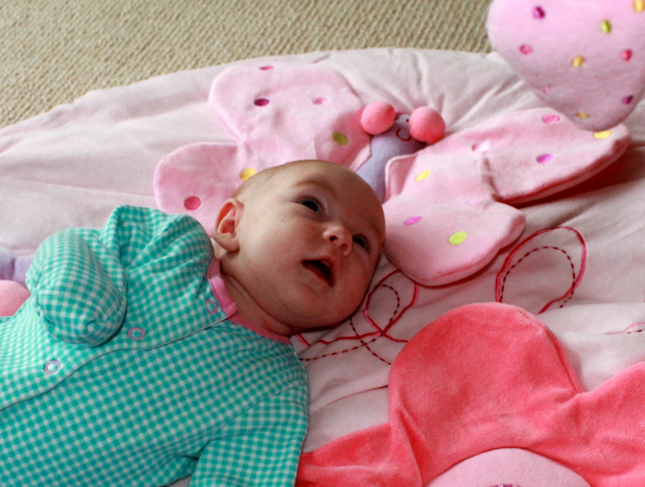 Heidi1 GIVEAWAY & REVIEW: WIN a Play Mat by Lollipop Lane Worth £39.99 (CD: 27/06/2014)