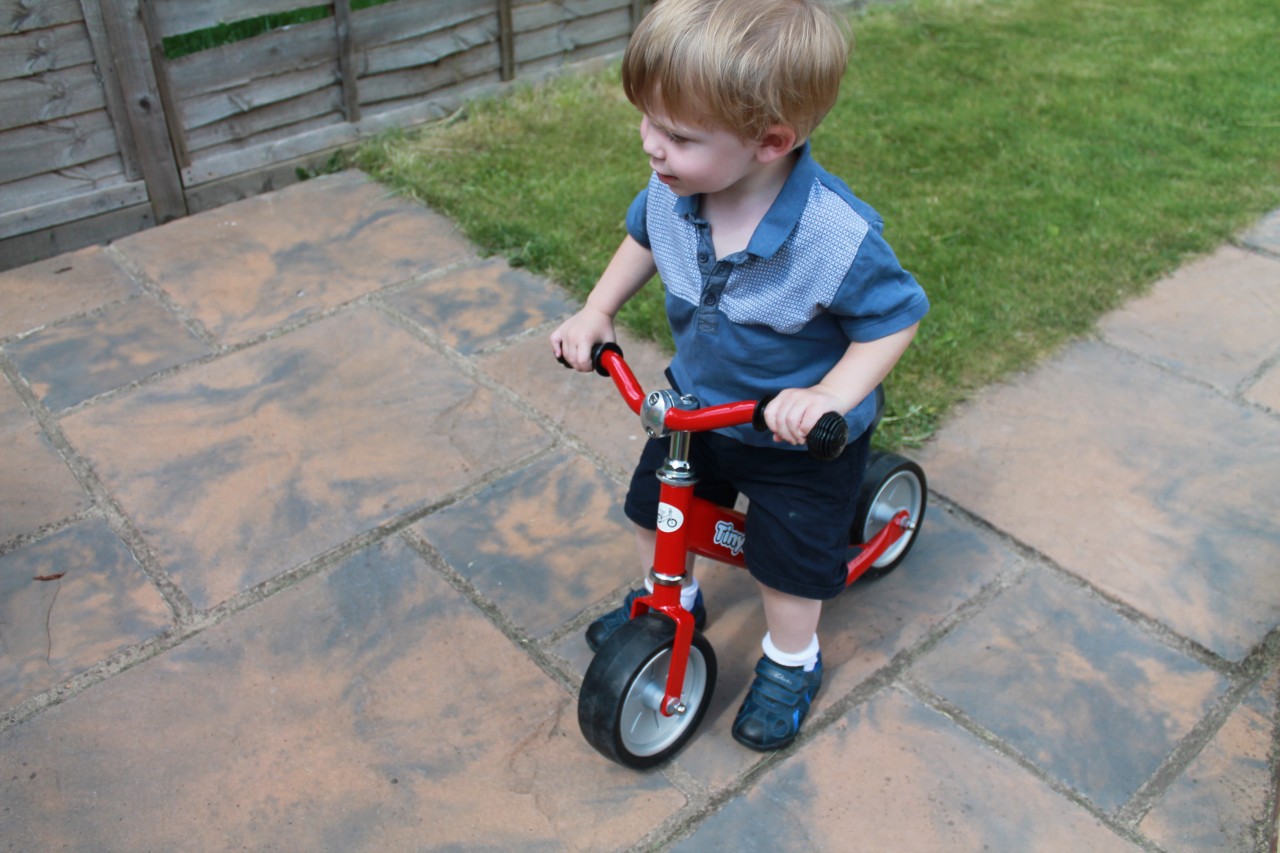 0012 Learning to Ride (who am I kidding... Crash) with the Tiny Bike from Fun4Kids